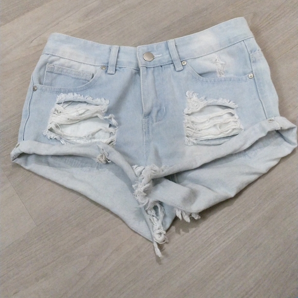American Bazi Pants - (3/$15) Light low rise ripped folded cotton jeans